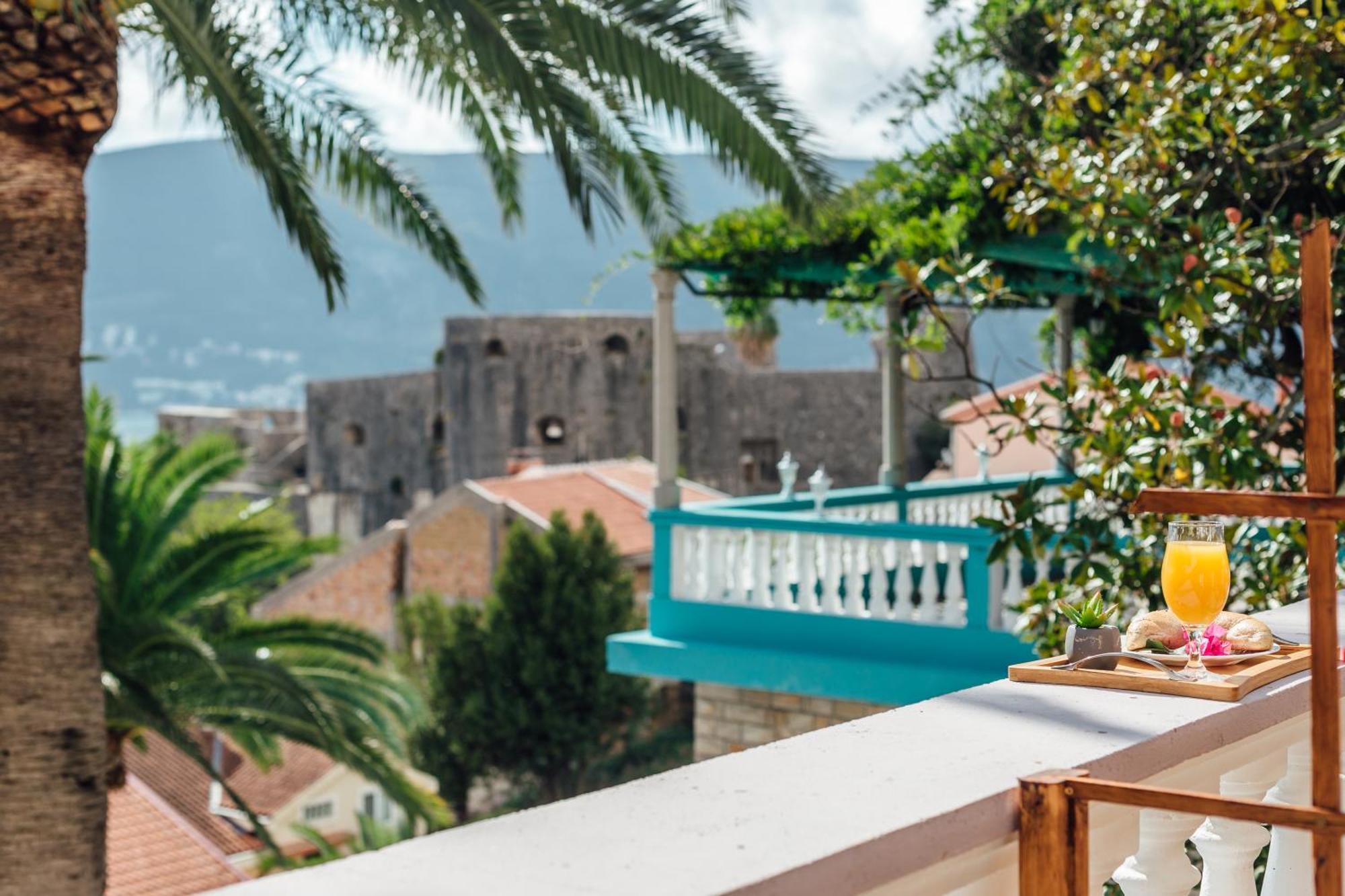 Apartments Belvedere Herceg Novi Bilik gambar