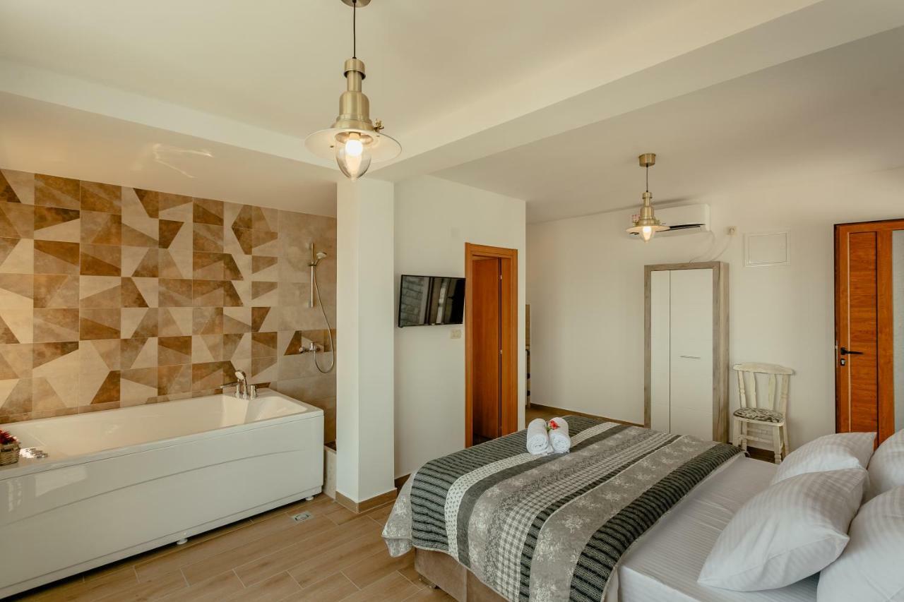 Apartments Belvedere Herceg Novi Luaran gambar